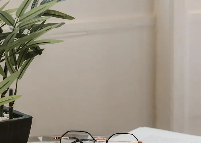 Designer Maltese Balcony Steps Away From Sea Appartement Gzira